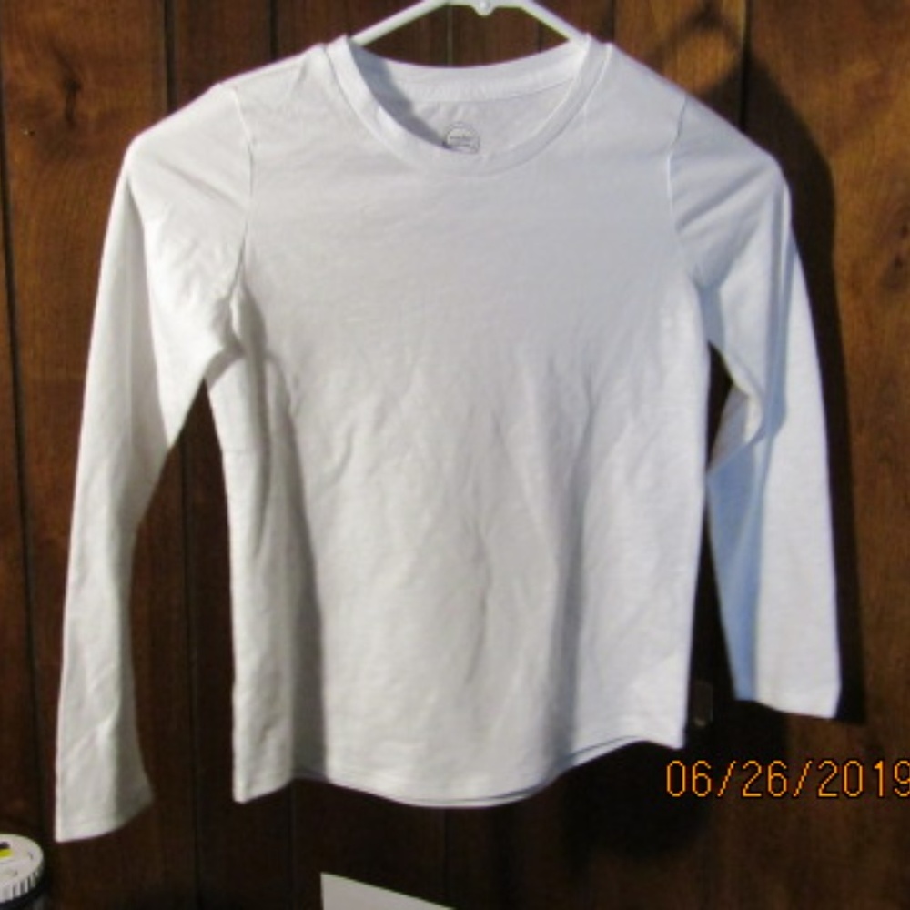 Long sleeve tee